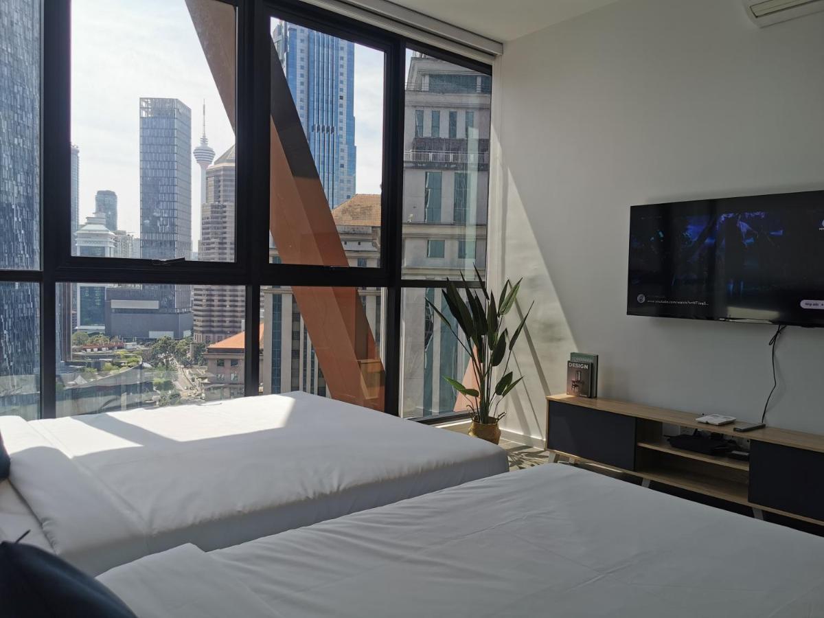 كوالالمبور Scarletz Suites Klcc By De Harlequins Guesthouse المظهر الخارجي الصورة